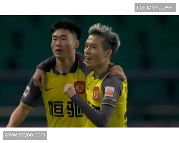 上海羽毛球队在全国锦标赛中以63分稳居积分榜首位