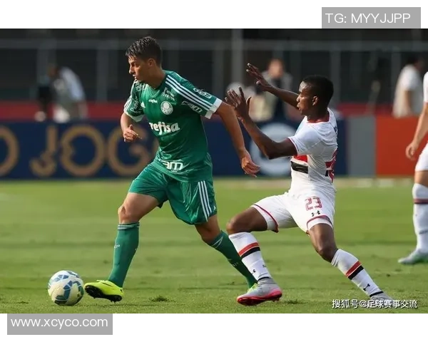 上海羽毛球队状态变革引发热议新策略助力竞技水平提升